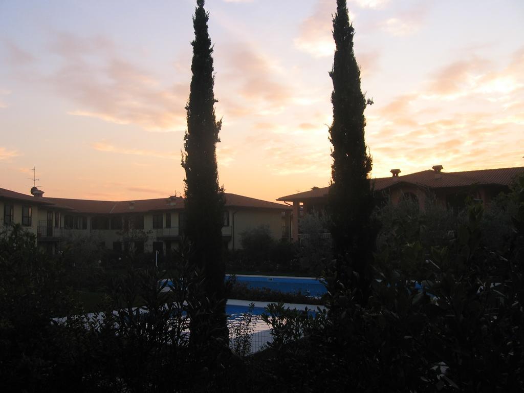Casa Vacanze Serraglie Raffa Exterior photo