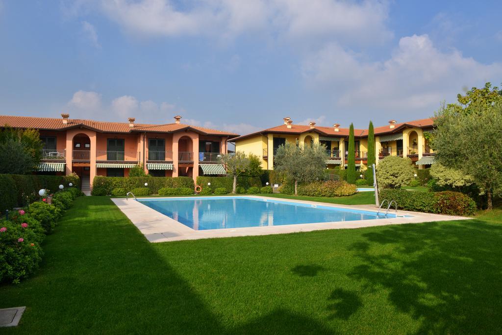 Casa Vacanze Serraglie Raffa Exterior photo