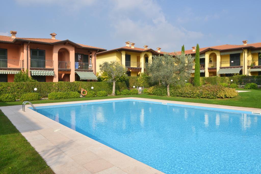 Casa Vacanze Serraglie Raffa Exterior photo