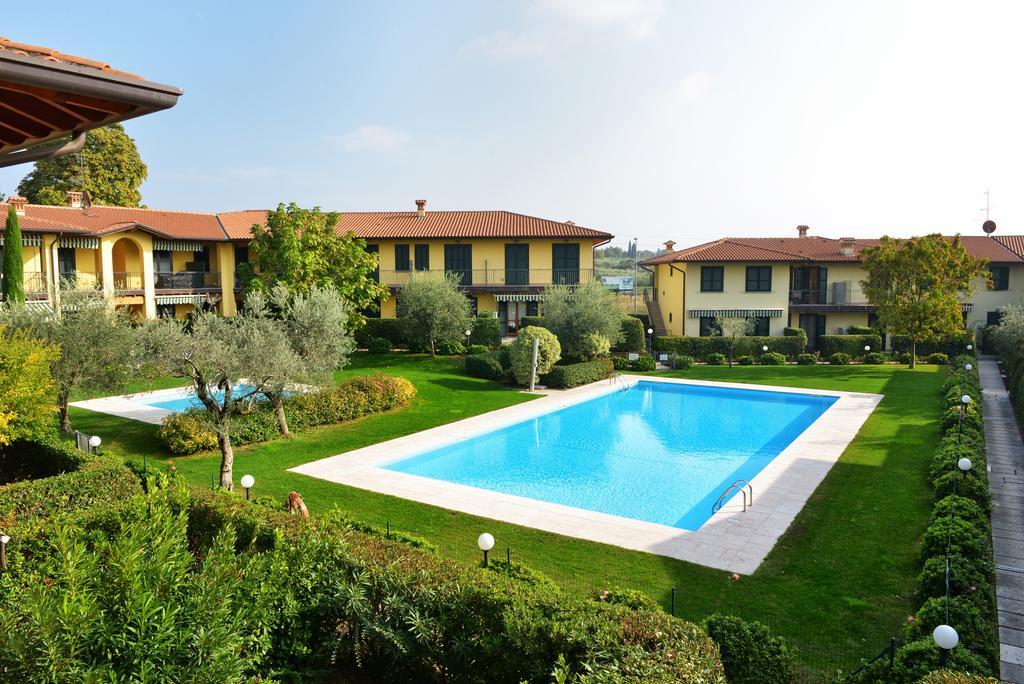 Casa Vacanze Serraglie Raffa Exterior photo
